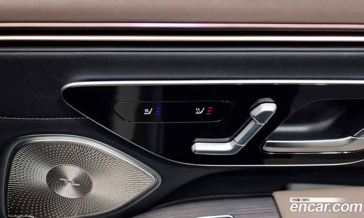 Mercedes-Benz EQS 2023 0.3 Автомат в Москве № 202507, фото 13