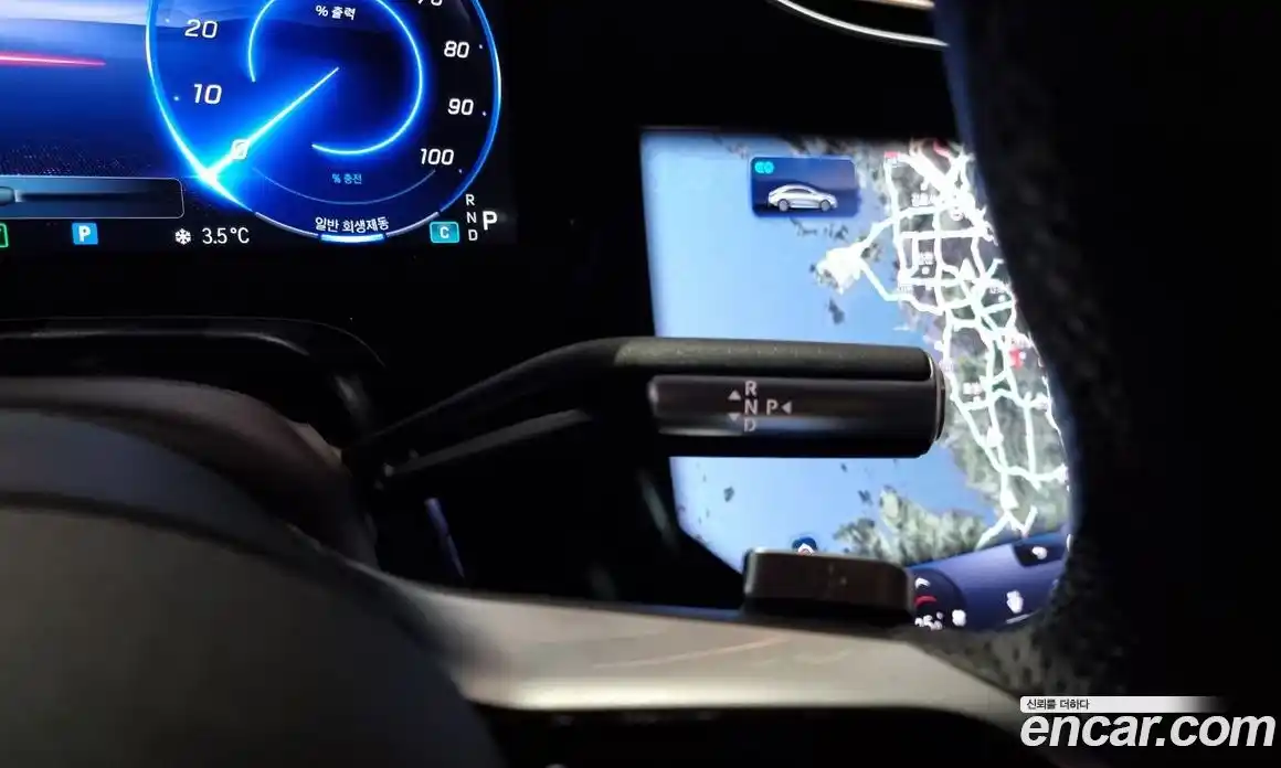 Mercedes-Benz EQS 2023 0.3 Автомат в Москве № 202507, фото 9