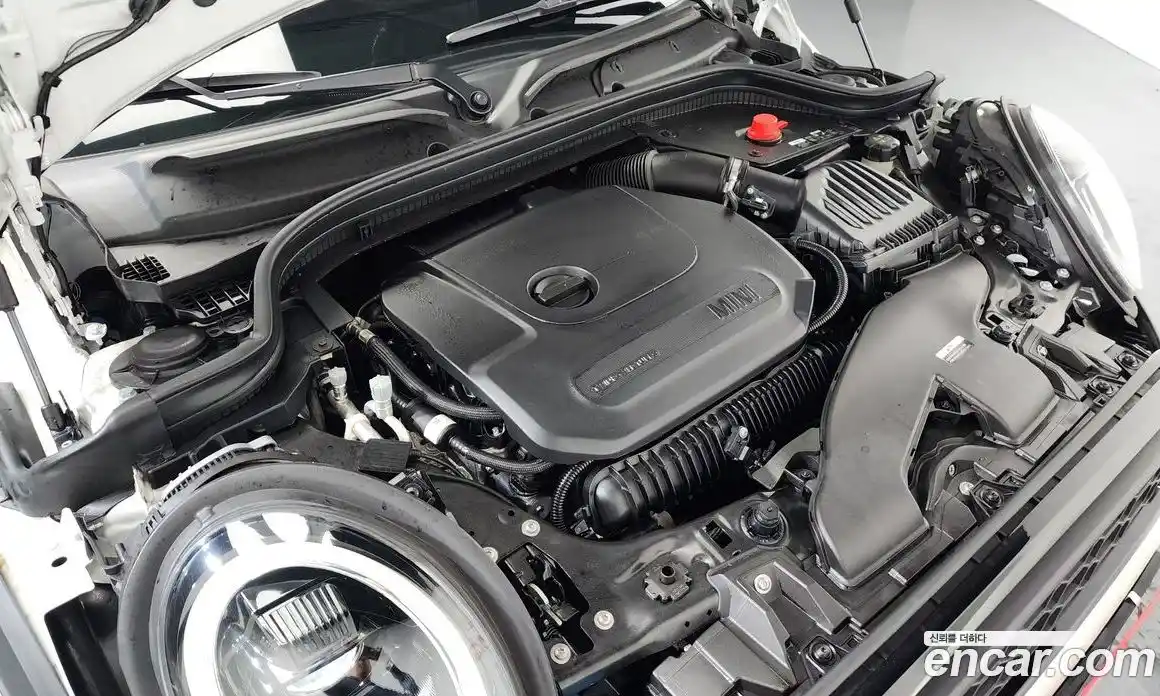 Mini Cooper 2023 2.0 Автомат в Москве № 205080, фото 8