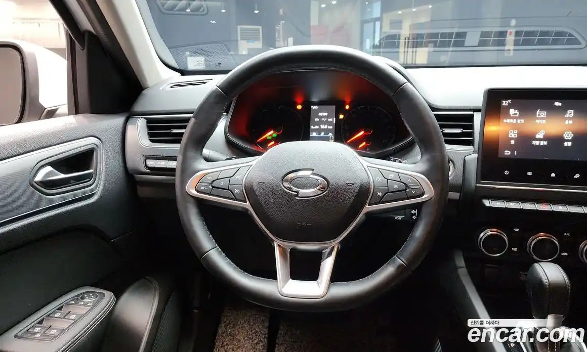 Renault XM3 2023 1.6 Автомат в Москве № 205211, фото 19