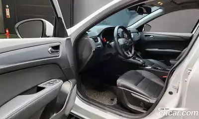 Renault XM3 2023 1.6 Автомат в Москве № 205211, миниатюра 5