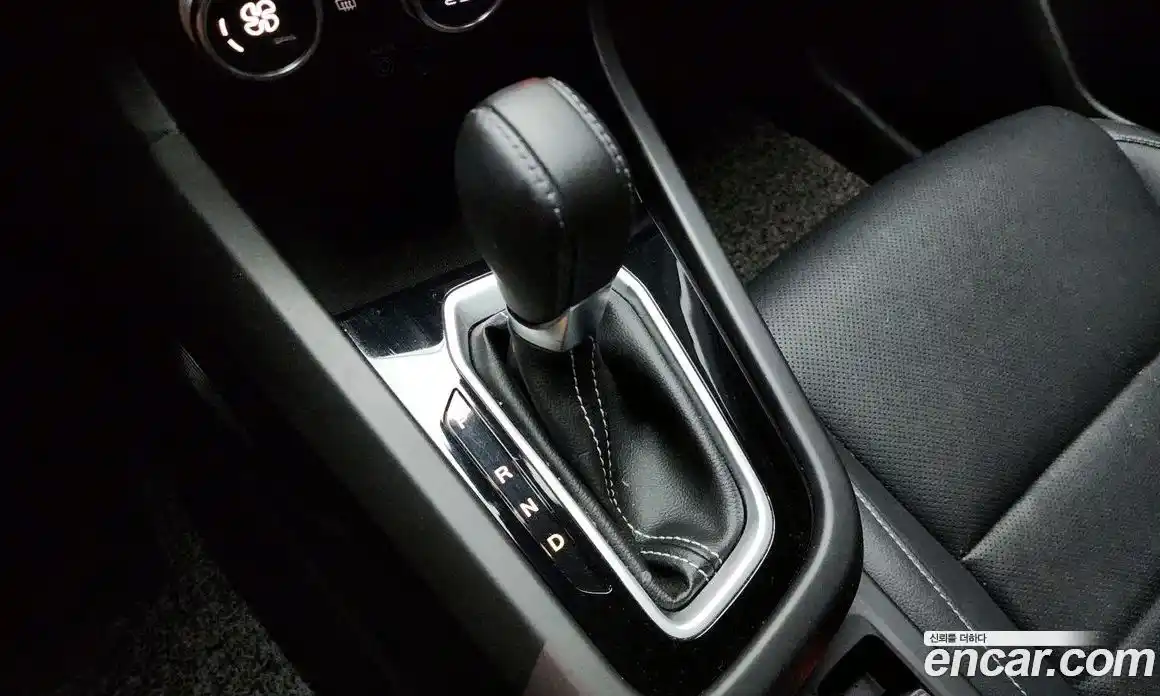 Renault XM3 2023 1.6 Автомат в Москве № 205211, фото 9