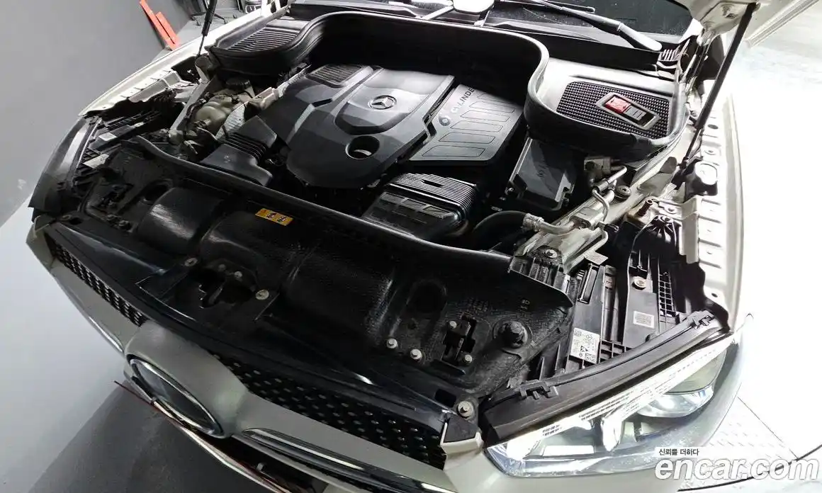 Mercedes-Benz GLE-Class 2021 2.9 Автомат в Москве № 205398, фото 20