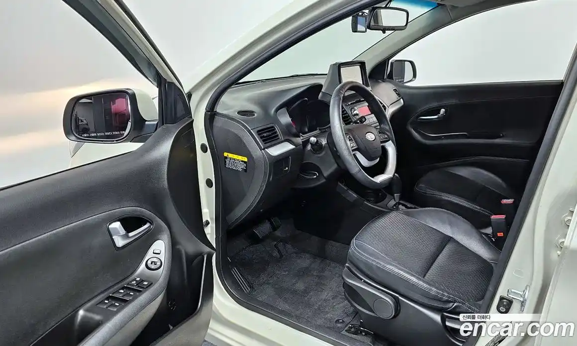 Kia Morning 2012 1.0 Автомат в Москве № 20694, фото 8