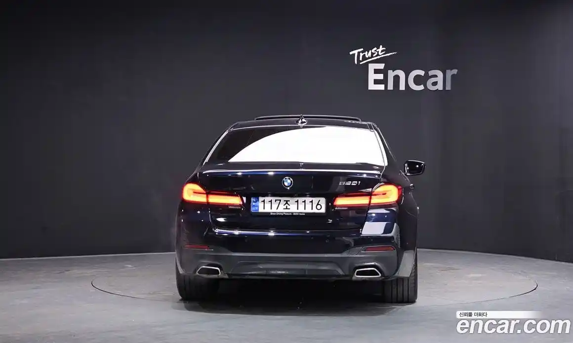 BMW 5-Series 2023 2.0 Автомат в Москве № 210897, фото 16