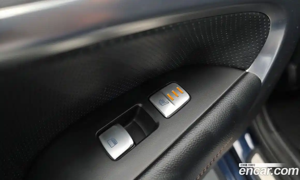 Genesis G70 2019 2.0 Автомат в Москве № 212209, фото 12