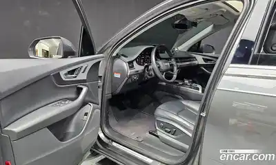 Audi Q7 2019 2.0 Автомат в Москве № 212566, миниатюра 4