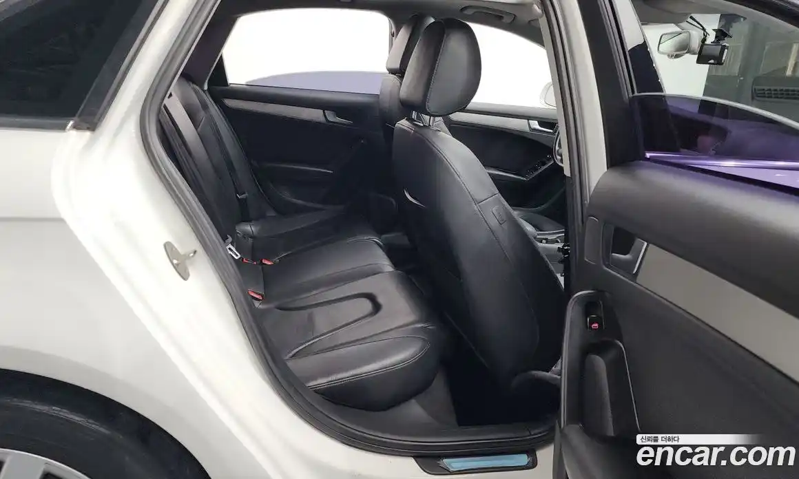 Audi A4 2011 2.0 Автомат в Москве № 212609, фото 8