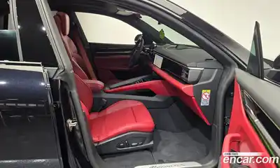 Porsche Macan 2025 0.2 Автомат в Москве № 212949, миниатюра 3