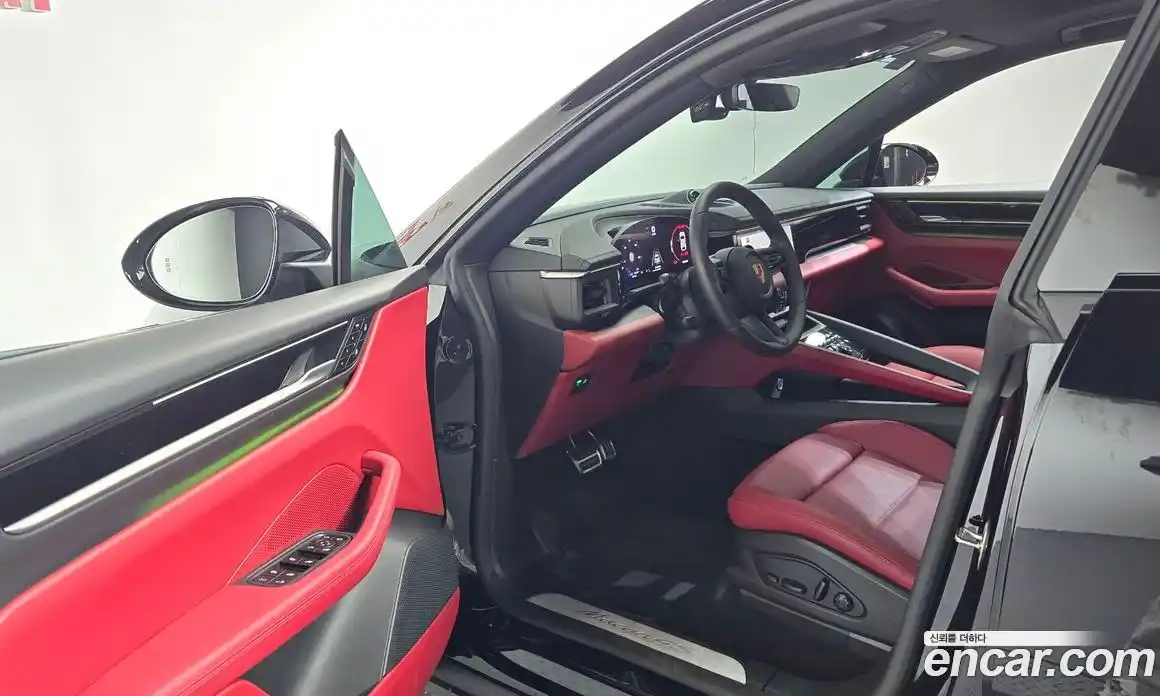 Porsche Macan 2025 0.2 Автомат в Москве № 212949, фото 8