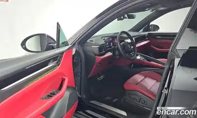 Porsche Macan 2025 0.2 Автомат в Москве № 212949, миниатюра 8