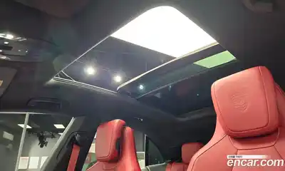 Porsche Macan 2025 0.2 Автомат в Москве № 212949, миниатюра 9