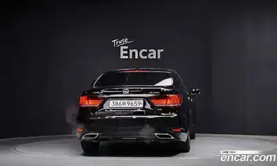 Lexus LS 2017 4.6 Автомат в Москве № 214647, миниатюра 7