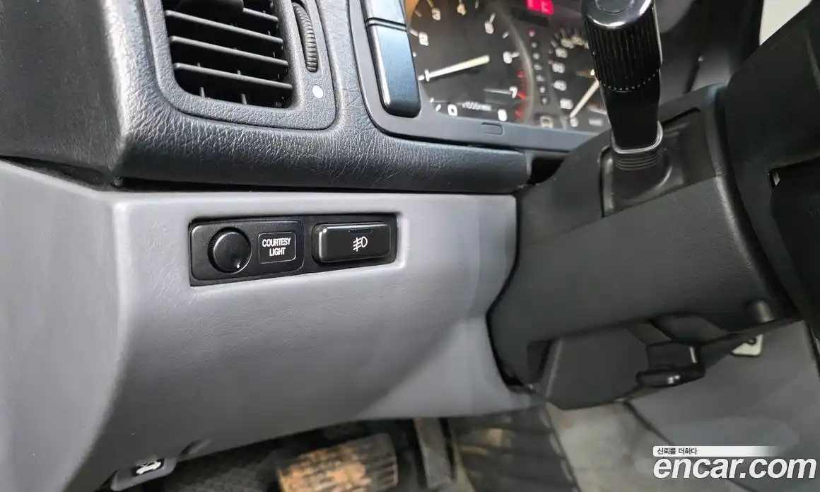 Chevrolet Acadia 1999 3.2 Автомат в Москве № 217365, фото 15