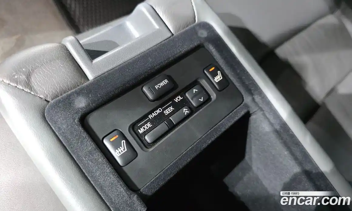 Chevrolet Acadia 1999 3.2 Автомат в Москве № 217365, фото 16