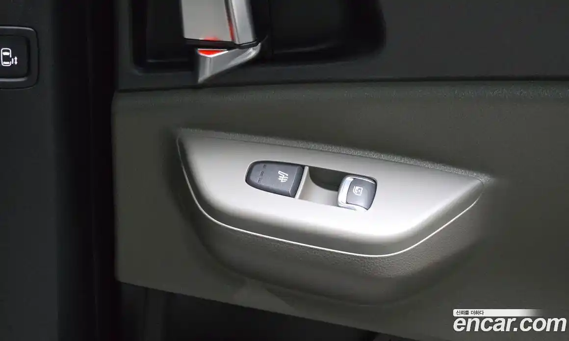 Kia Canival 2025 1.6 Автомат в Москве № 22446, фото 15