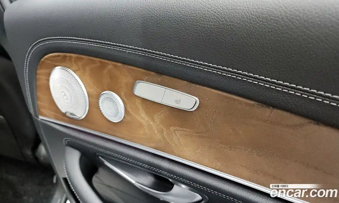 Mercedes-Benz E-Class 2020 2.0 Автомат в Москве № 224682, фото 17