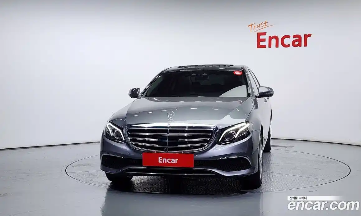 Mercedes-Benz E-Class 2020 2.0 Автомат в Москве № 224682, фото 5