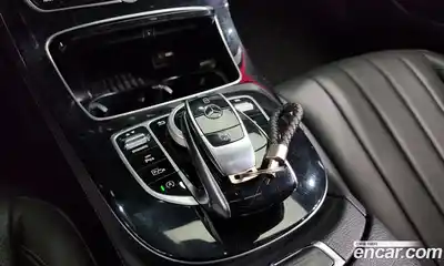 Mercedes-Benz E-Class 2020 2.0 Автомат в Москве № 224682, миниатюра 8