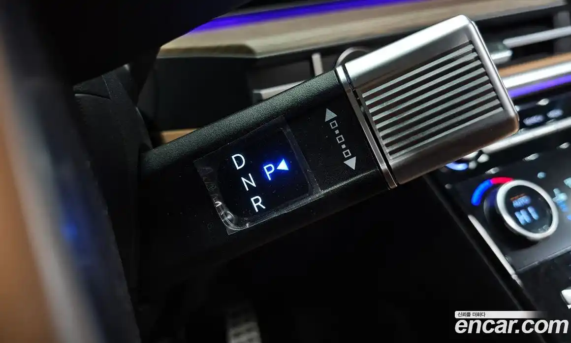 Hyundai Santa Fe 2024 1.6 Автомат в Москве № 225580, фото 13