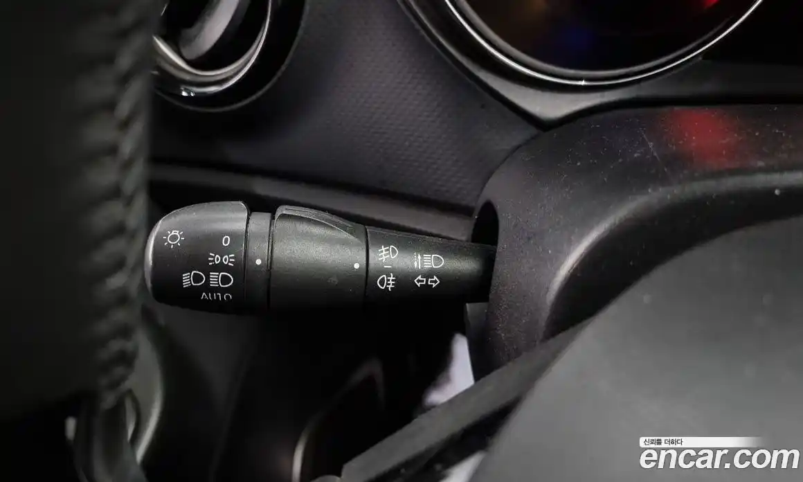 Renault QM3 2014 1.5 Автомат в Москве № 226513, фото 17