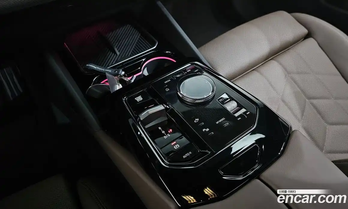 BMW 5-Series 2025 2.0 Автомат в Москве № 227744, фото 15