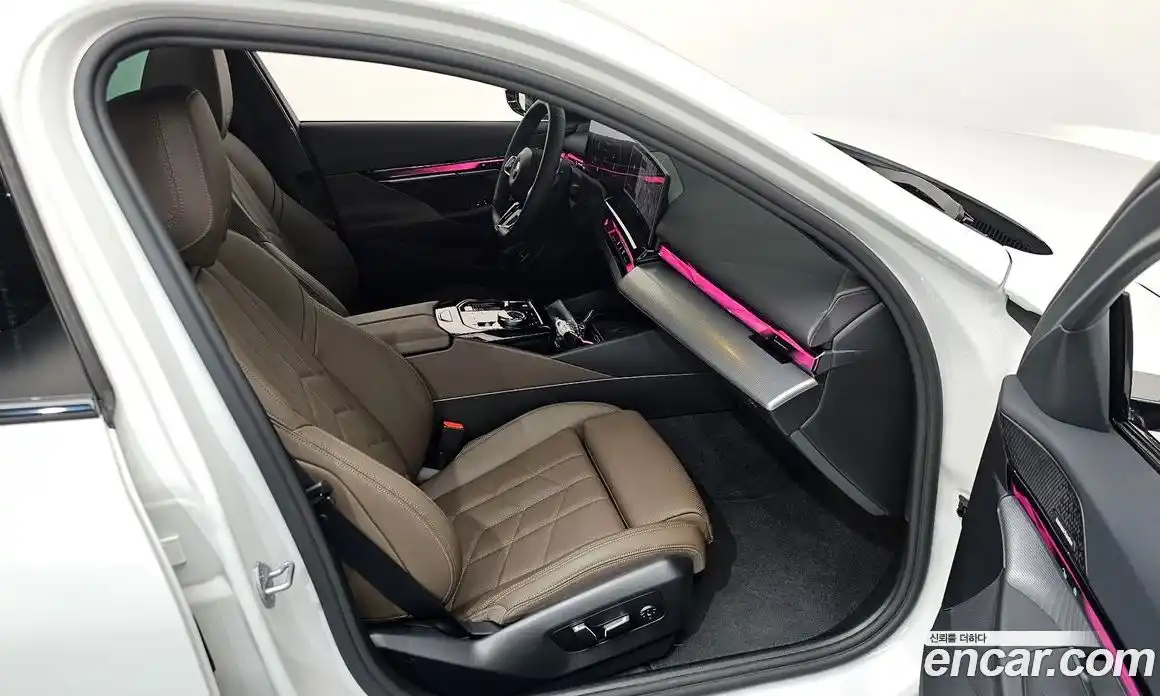 BMW 5-Series 2025 2.0 Автомат в Москве № 227744, фото 8