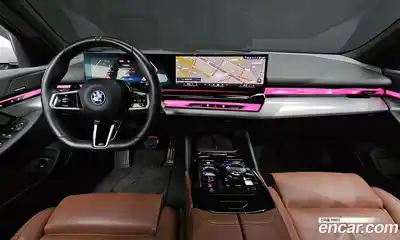 BMW 5-Series 2025 2.0 Автомат в Москве № 228393, миниатюра 7