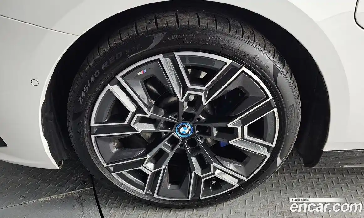 BMW 5-Series 2025 2.0 Автомат в Москве № 228393, фото 10