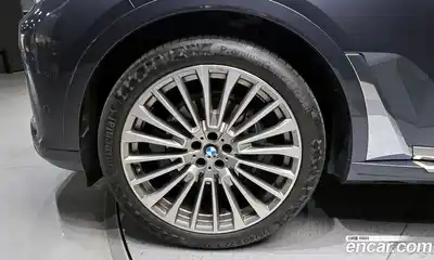 BMW X7 2022 3.0 Автомат в Москве № 228431, миниатюра 2