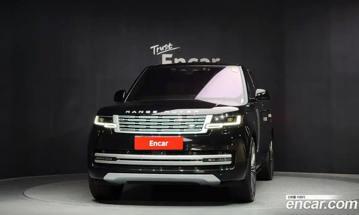 Land Rover Range-Rover 2023 4.4 Автомат в Москве № 231284, фото 18