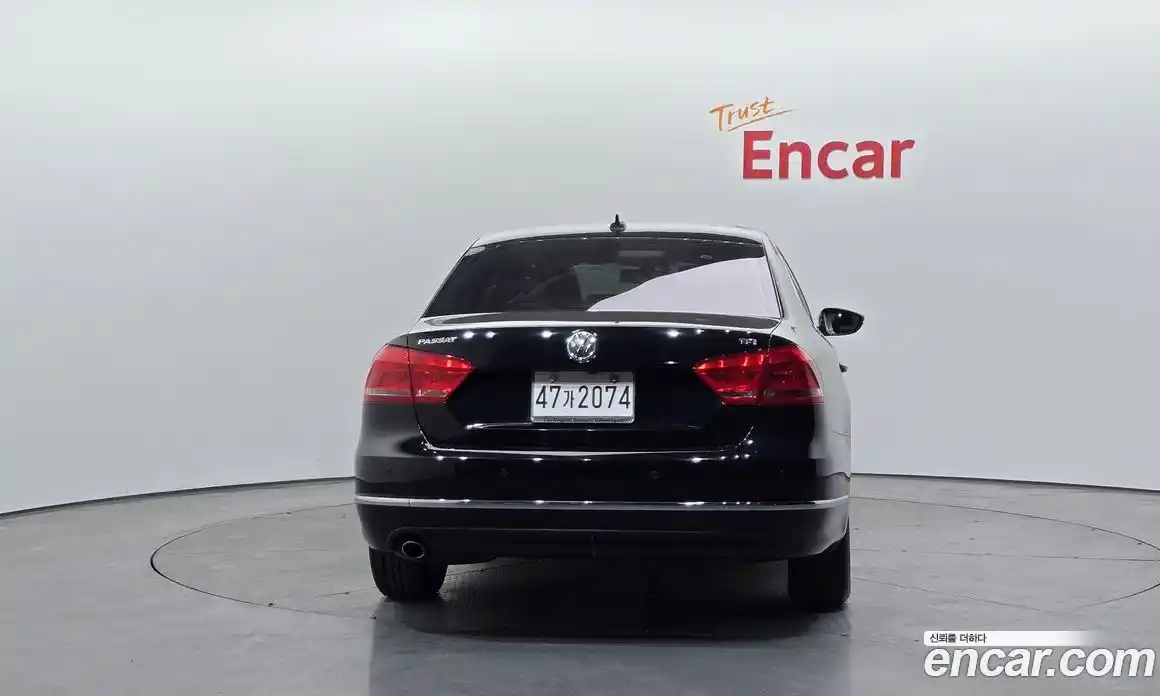 Volkswagen Passat 2015 1.8 Автомат в Москве № 232243, фото 3