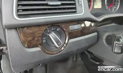 Volkswagen Passat 2015 1.8 Автомат в Москве № 232243, миниатюра 6