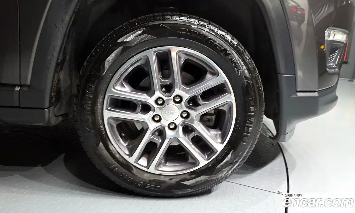 Jeep Compass 2020 2.4 Автомат в Москве № 232349, фото 19