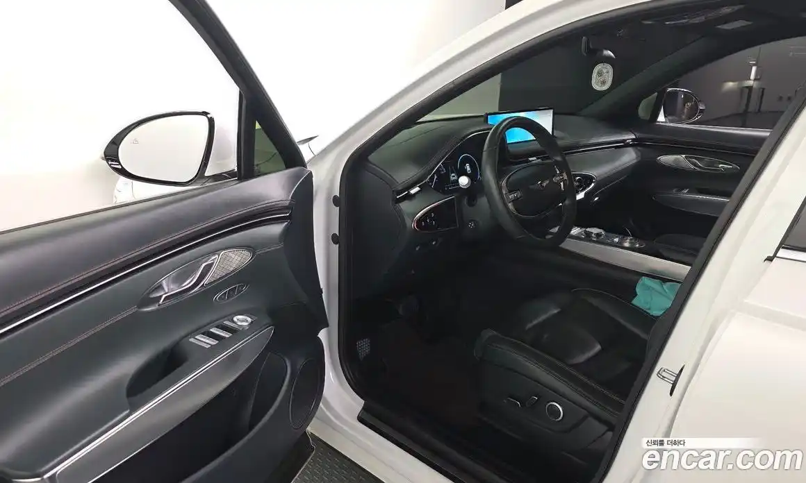 Genesis GV70 2022 3.5 Автомат в Москве № 24076, фото 1