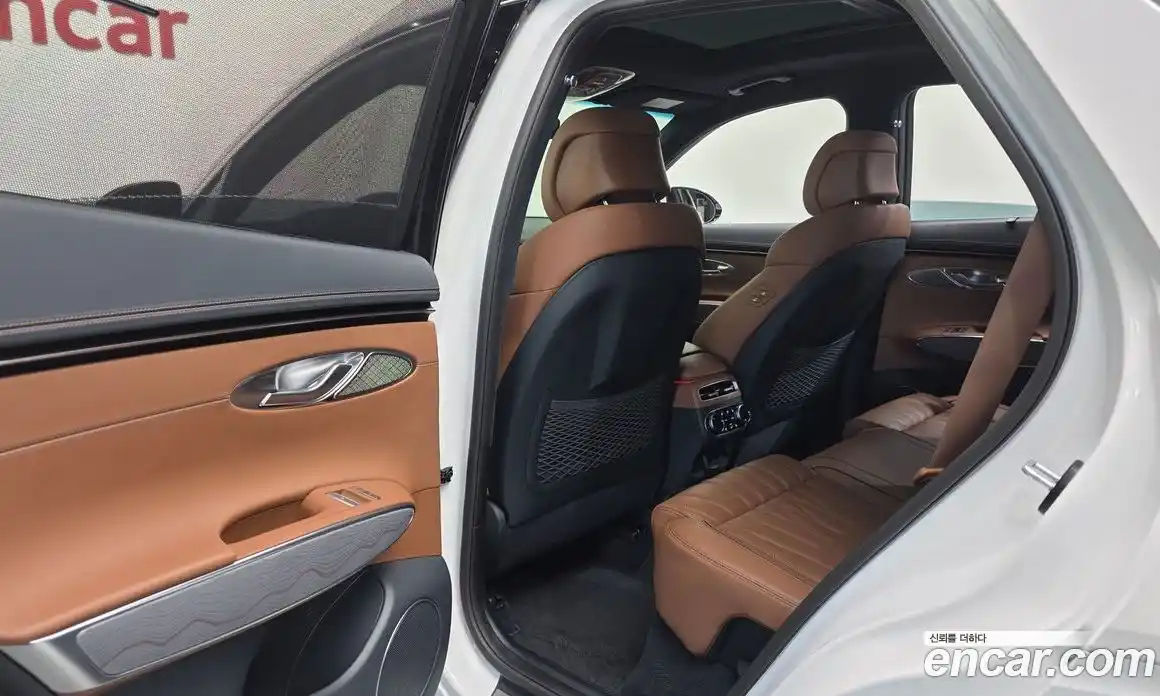 Genesis GV70 2022 2.5 Автомат в Москве № 24083, фото 12