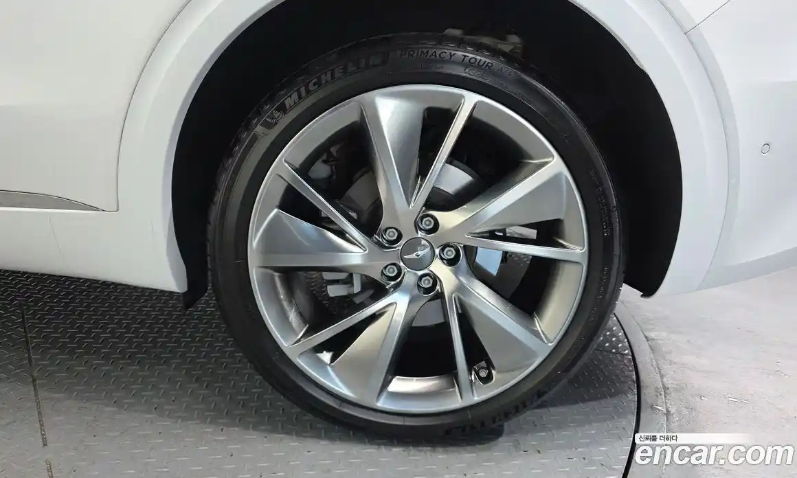 Genesis GV70 2022 2.5 Автомат в Москве № 24083, фото 18