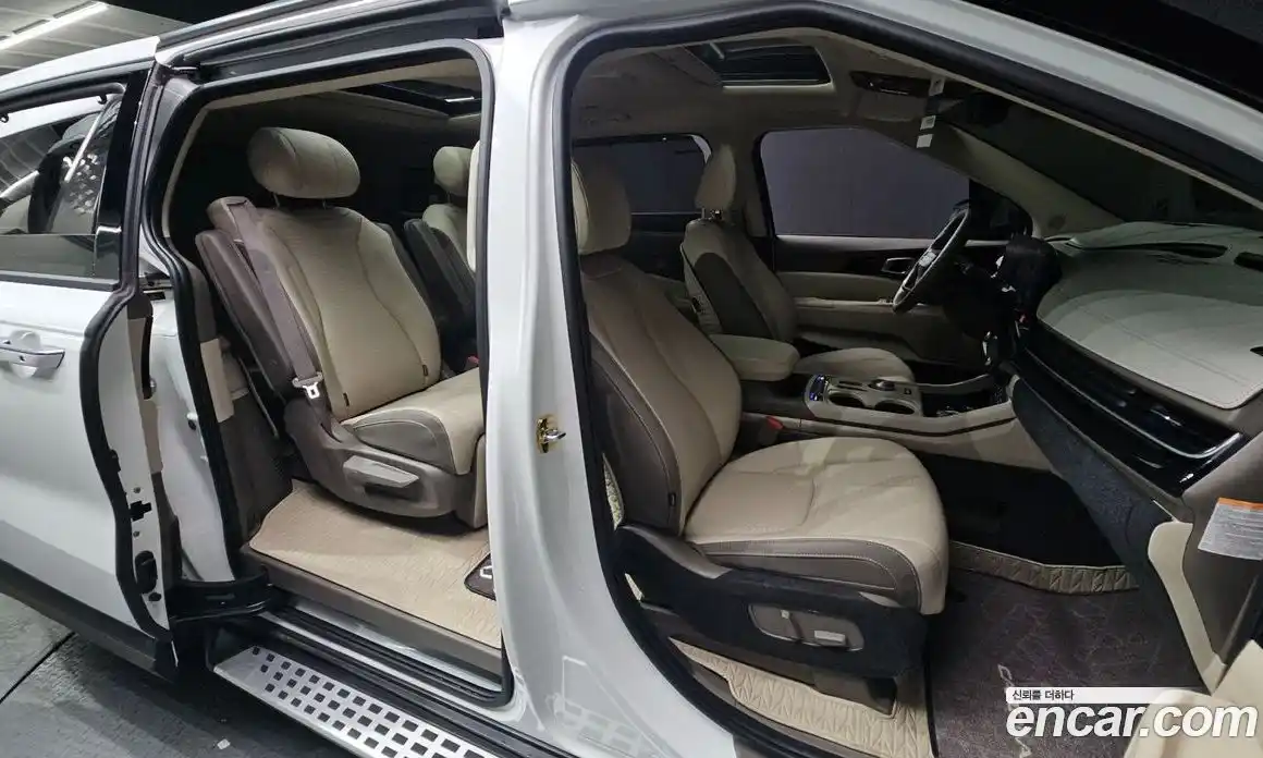 Kia Canival 2025 1.6 Автомат в Москве № 249454, фото 13