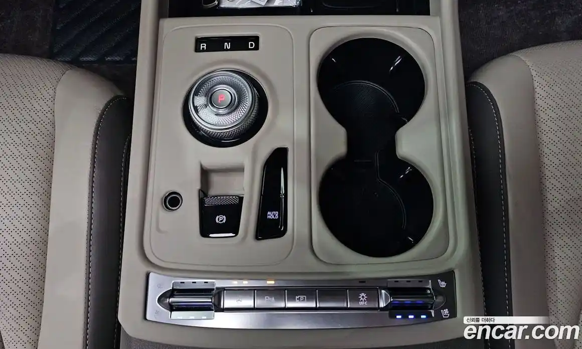 Kia Canival 2025 1.6 Автомат в Москве № 249454, фото 14