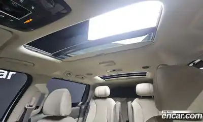 Kia Canival 2025 1.6 Автомат в Москве № 249454, миниатюра 4