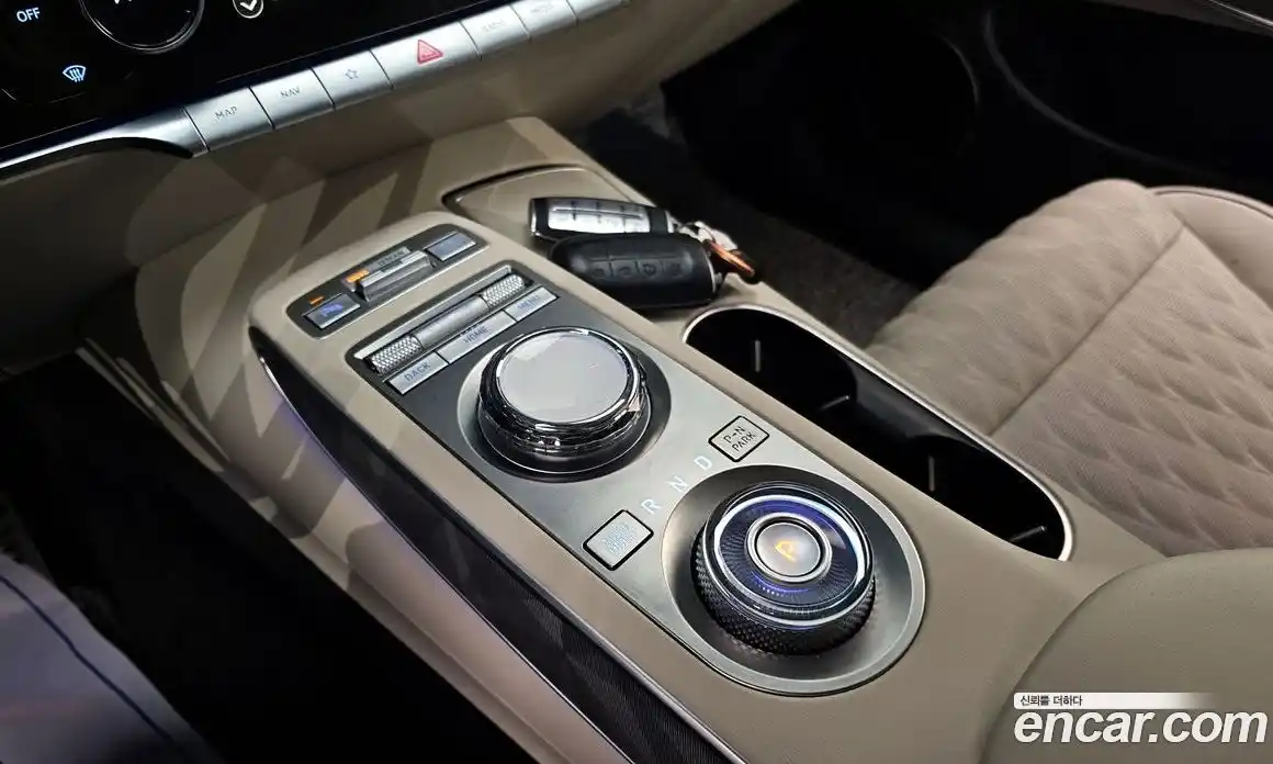 Genesis GV70 2024 2.5 Автомат в Москве № 25241, фото 12