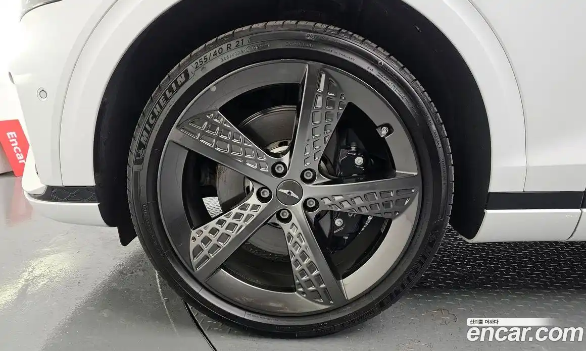 Genesis GV70 2024 2.5 Автомат в Москве № 25241, фото 17