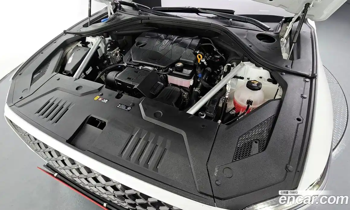 Genesis GV70 2024 2.5 Автомат в Москве № 25241, фото 3