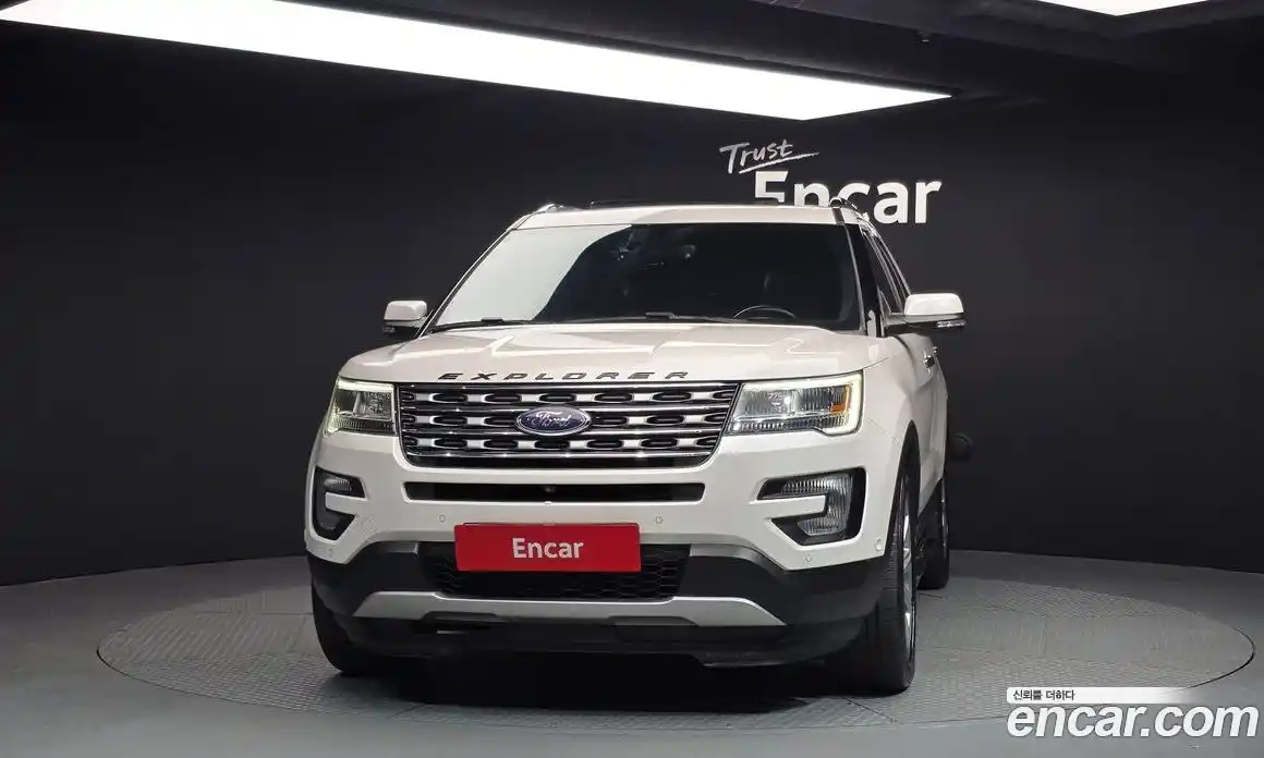 Ford Explorer 2017 2.3 Автомат в Москве № 256981, фото 14