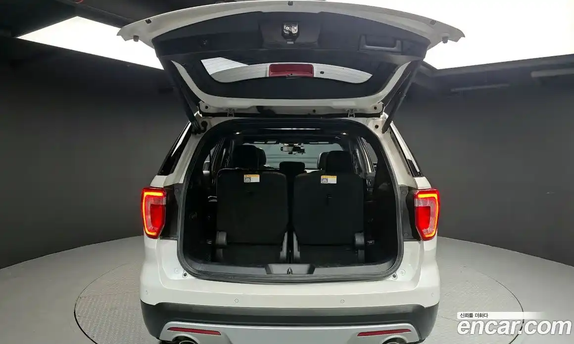 Ford Explorer 2017 2.3 Автомат в Москве № 256981, фото 15