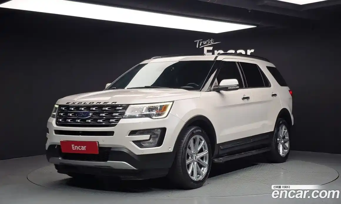 Ford Explorer 2017 2.3 Автомат в Москве № 256981, фото 19