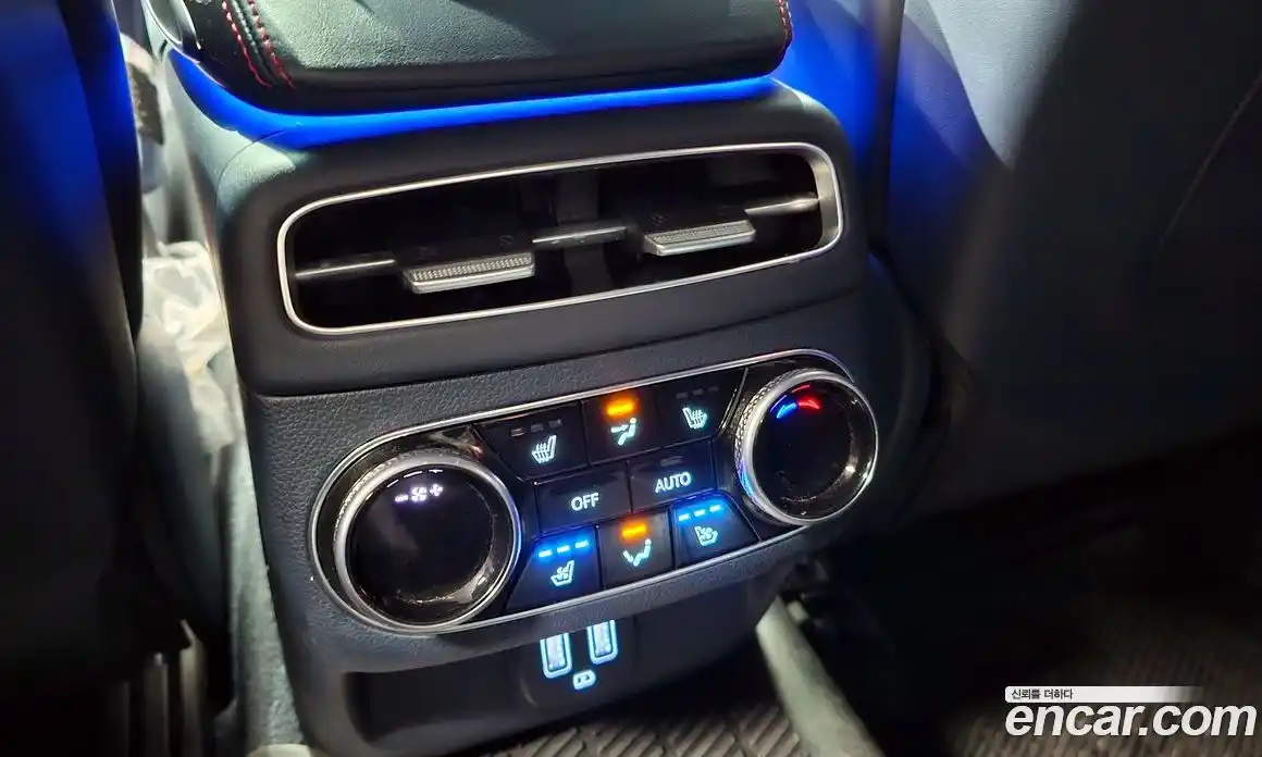 Genesis GV70 2022 2.5 Автомат в Москве № 259263, фото 16