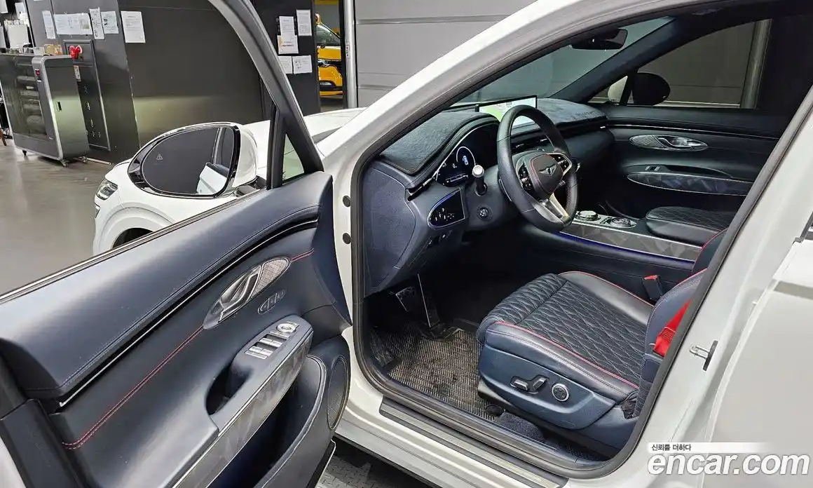 Genesis GV70 2022 2.5 Автомат в Москве № 259263, фото 20