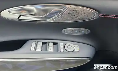 Genesis GV70 2022 2.5 Автомат в Москве № 259263, миниатюра 3