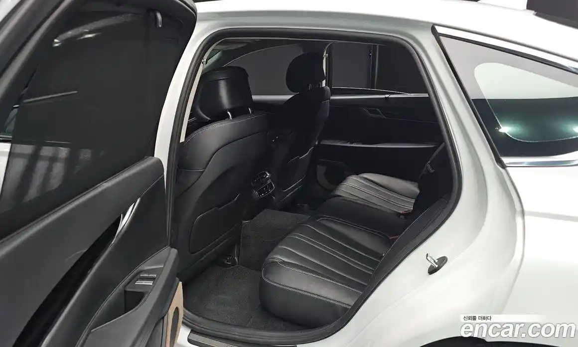 Genesis G80 2022 2.5 Автомат в Москве № 26603, фото 10